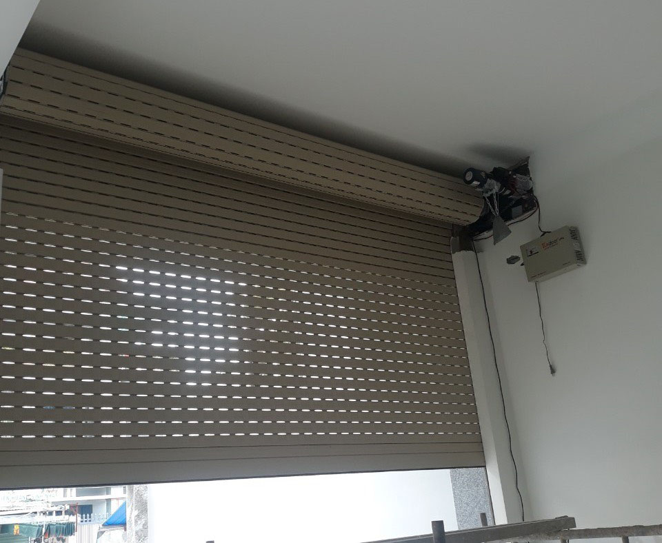 桃園電動捲門維修更新